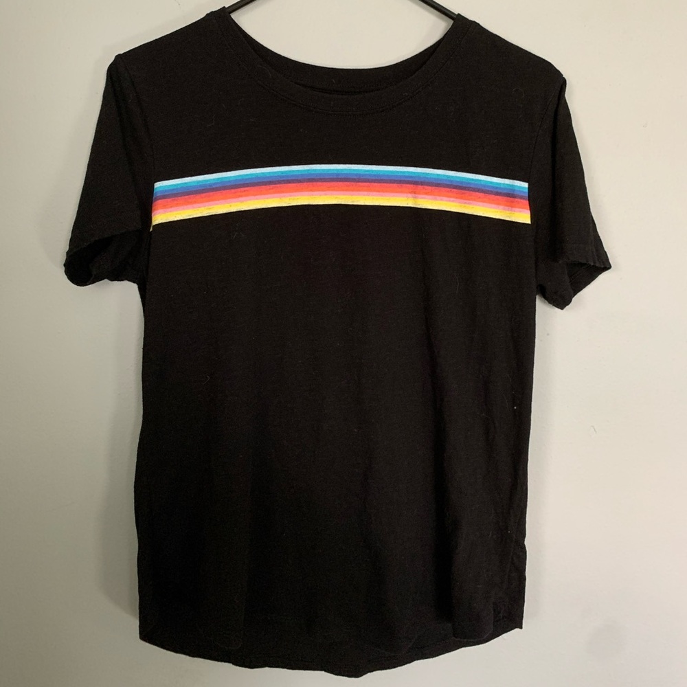 Graphic tee